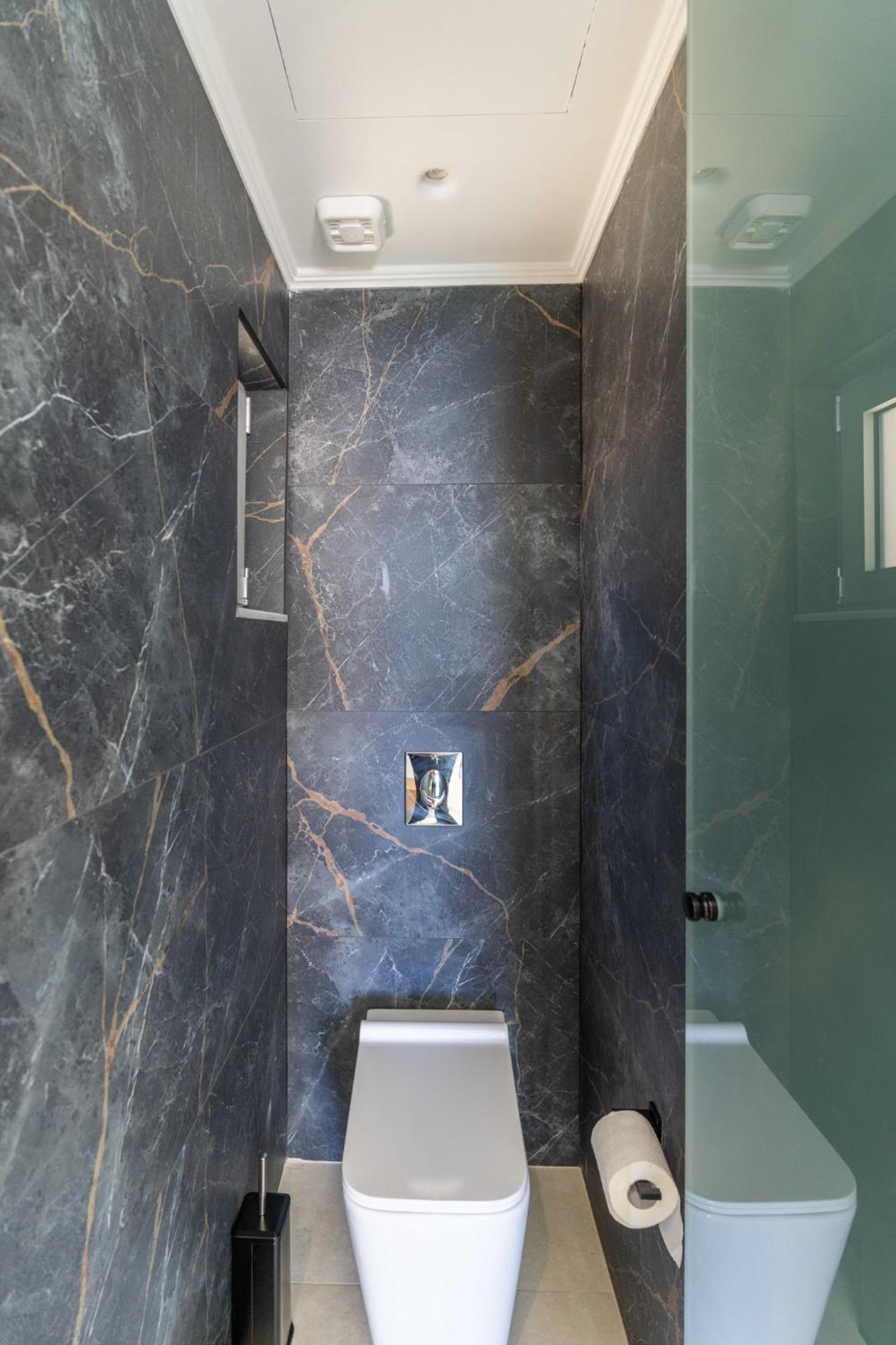 Mellamare Luxury Suites Athánion Екстериор снимка
