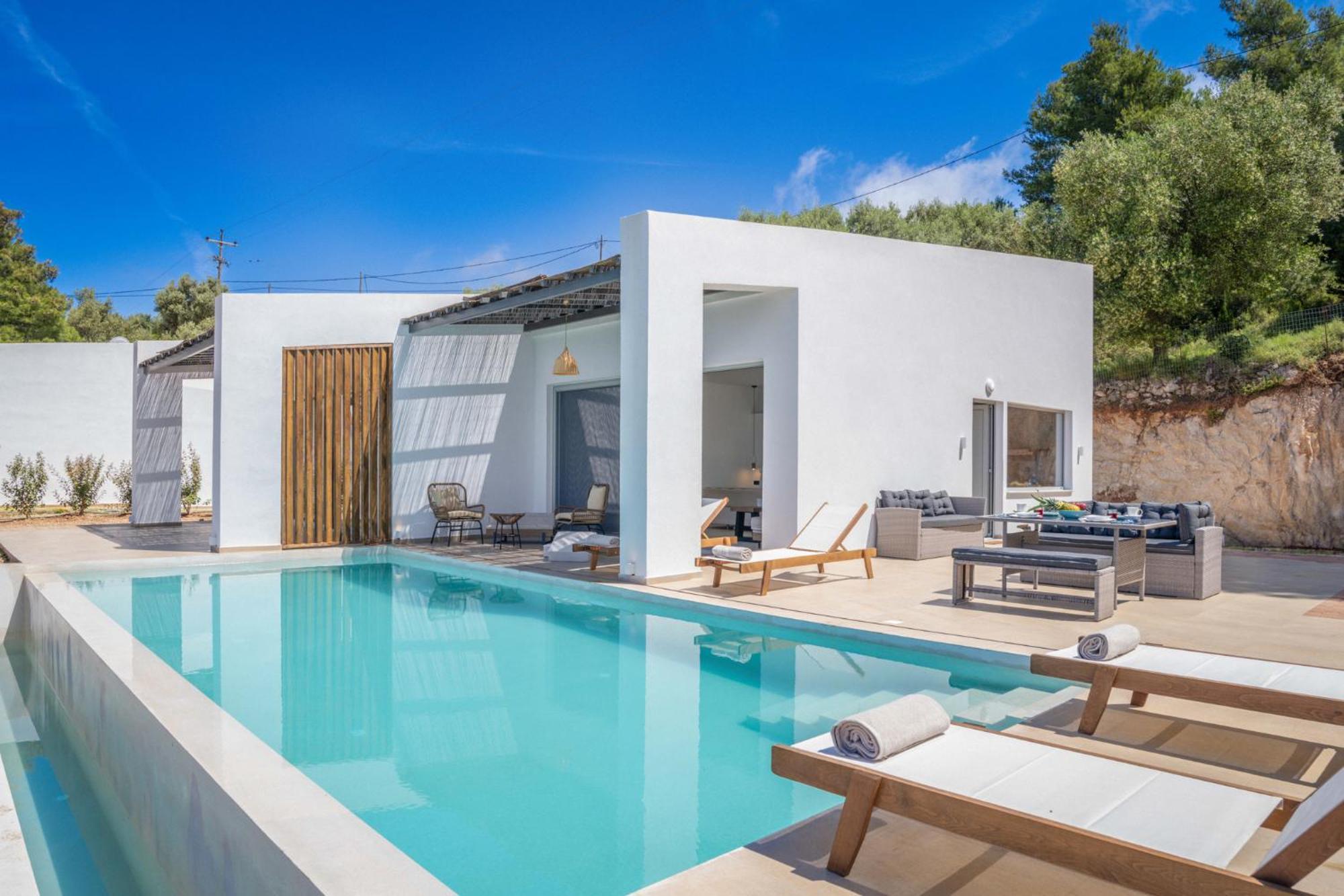 Mellamare Luxury Suites Athánion Екстериор снимка