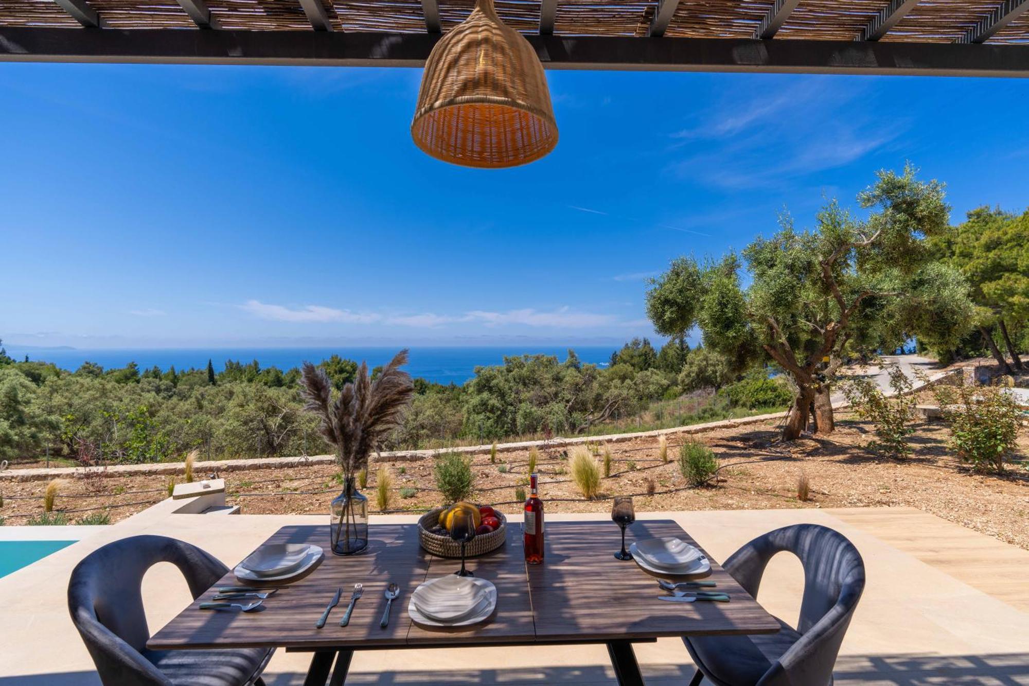 Mellamare Luxury Suites Athánion Екстериор снимка
